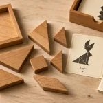 Tangram en bois avec 7 pièces et cartes modèles imprimées