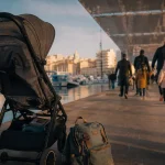 Sortie en famille Marseille gratuite au Vieux-Port, poussette et bateaux